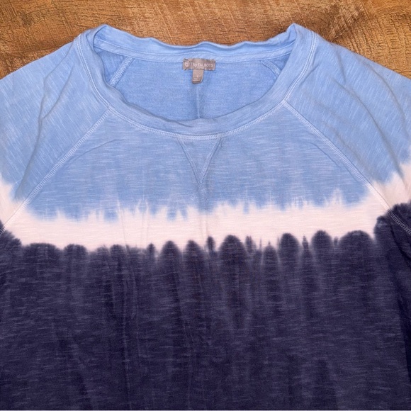 T by Talbots Women's Navy and Light Blue Tie-Dye Pullover Top - Picture 4 of 12